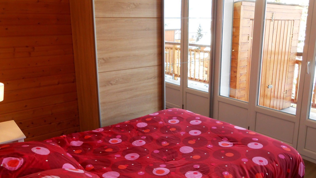 Photo of Bedroom in Venosc