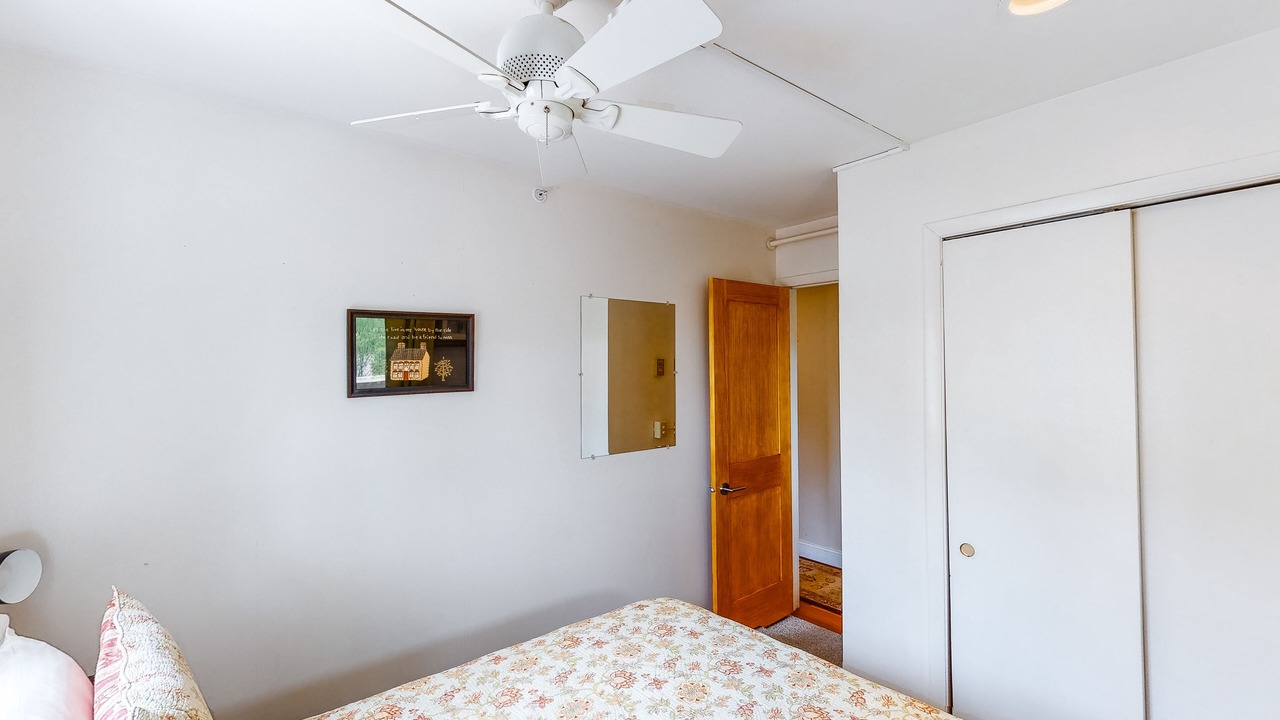 Photo of Bedroom in Stowe Area