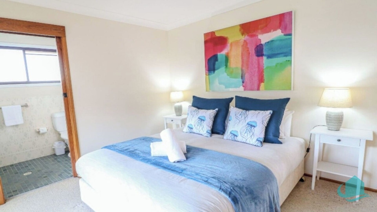 Photo of Bedroom in Caves Beach