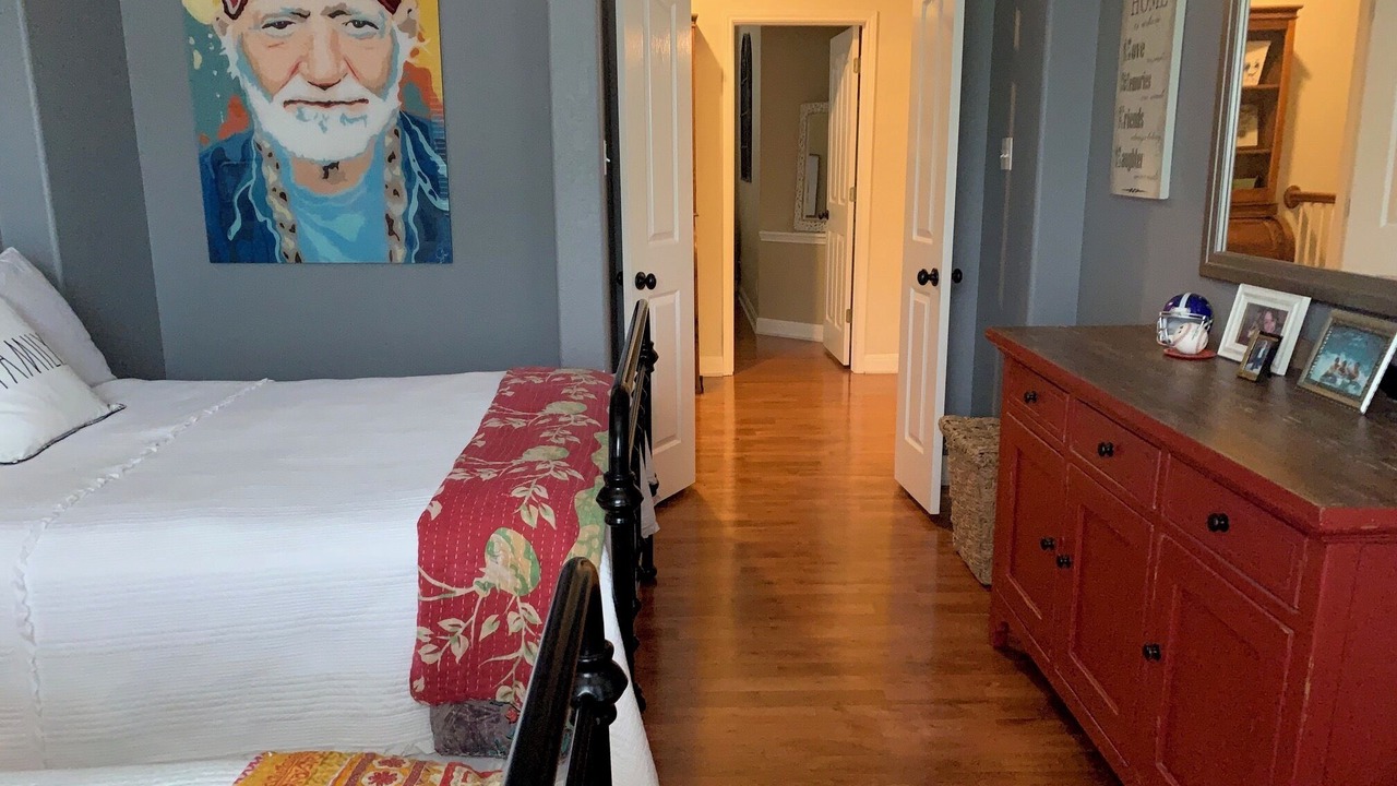 Photo of Bedroom in Kyle