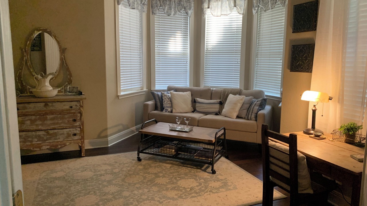 Photo of Livingroom in Kyle