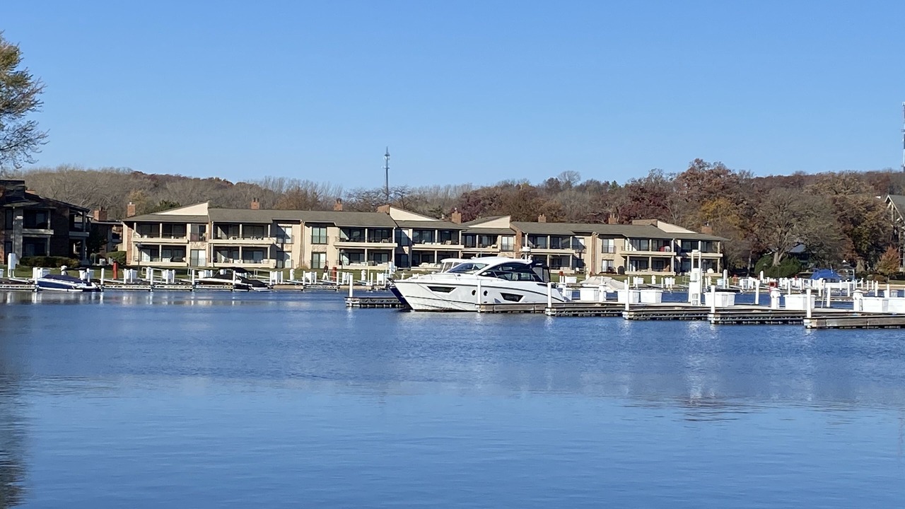 Photo of Others in Fontana-on-Geneva Lake