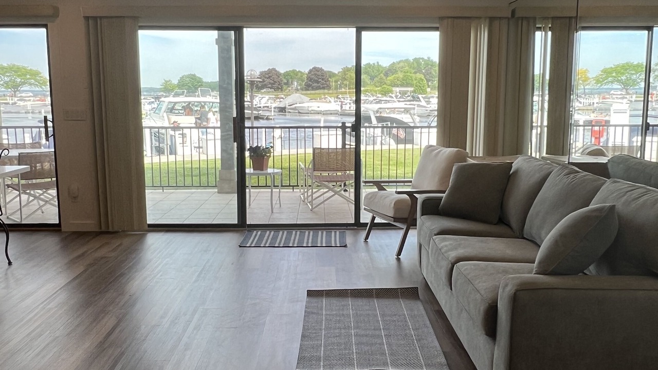 Photo of Bedroom in Fontana-on-Geneva Lake