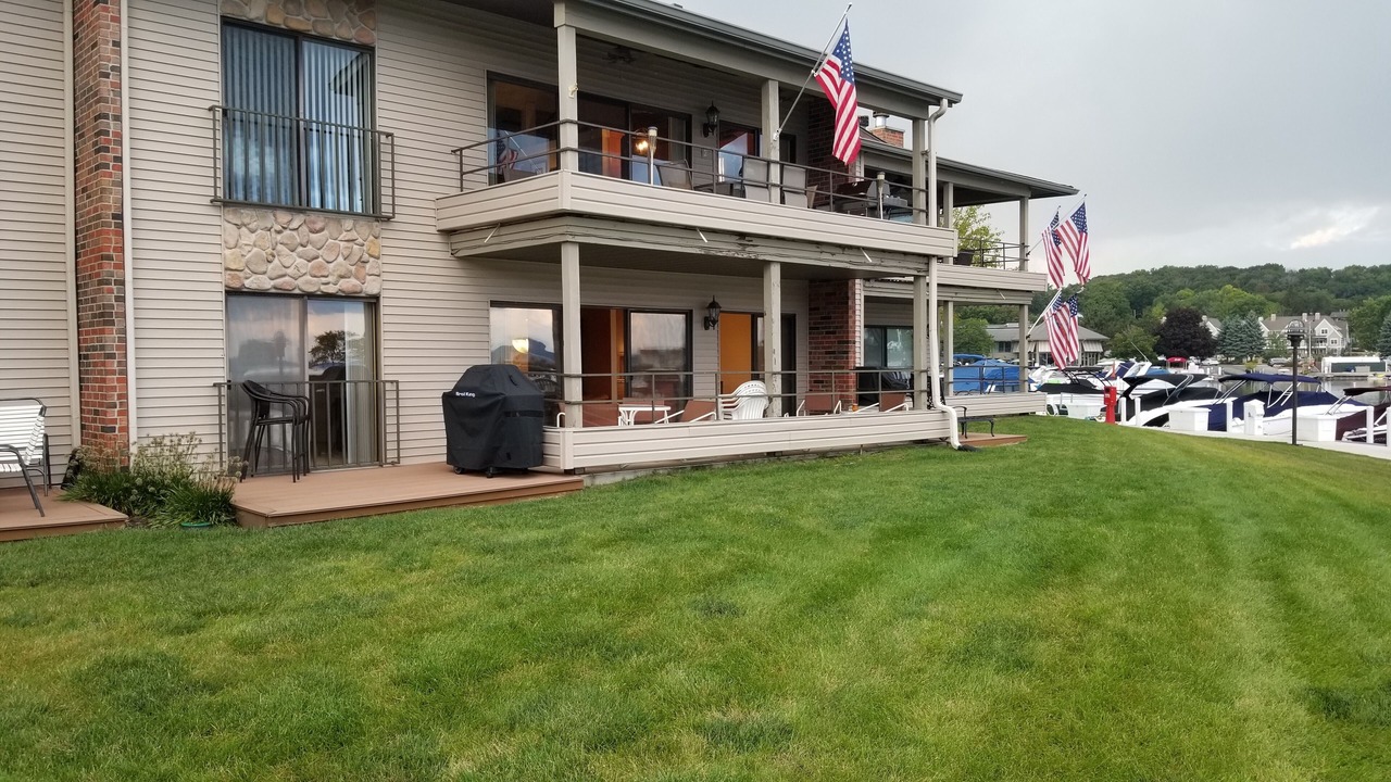 Photo of Others in Fontana-on-Geneva Lake