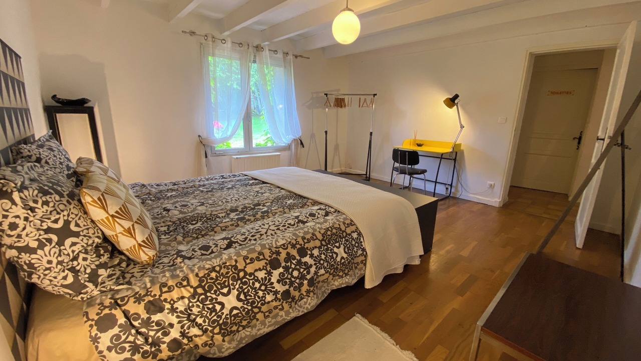 Photo of Bedroom in L'Honor-de-Cos