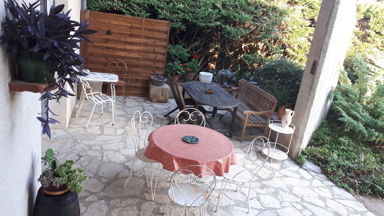 Photo of Outdoor in L'Honor-de-Cos