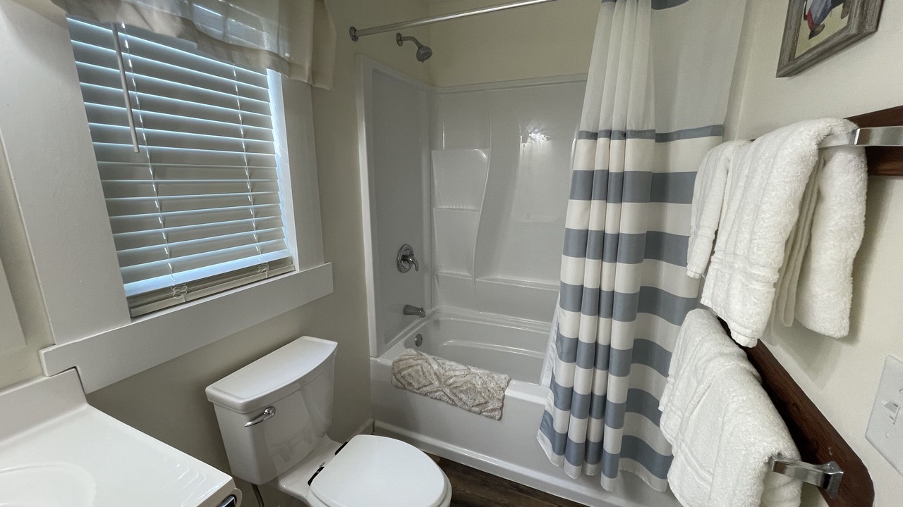 Photo of Bathroom in Put-in-Bay