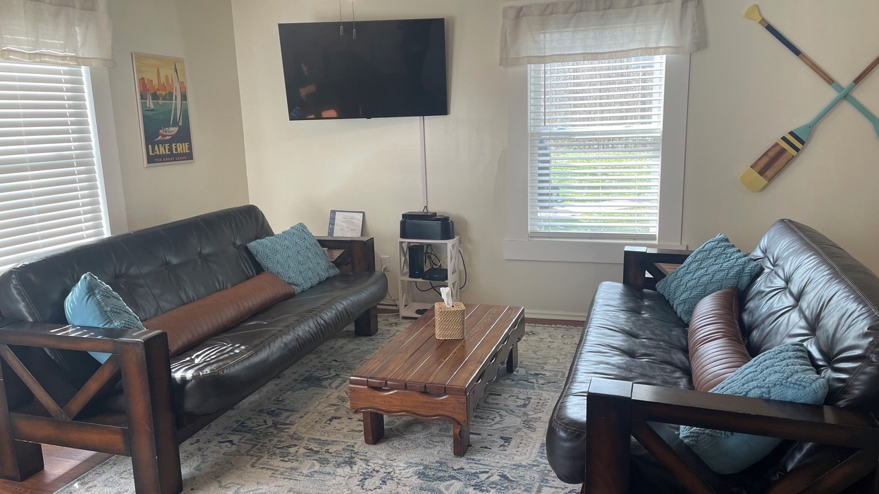 Photo of Livingroom in Put-in-Bay