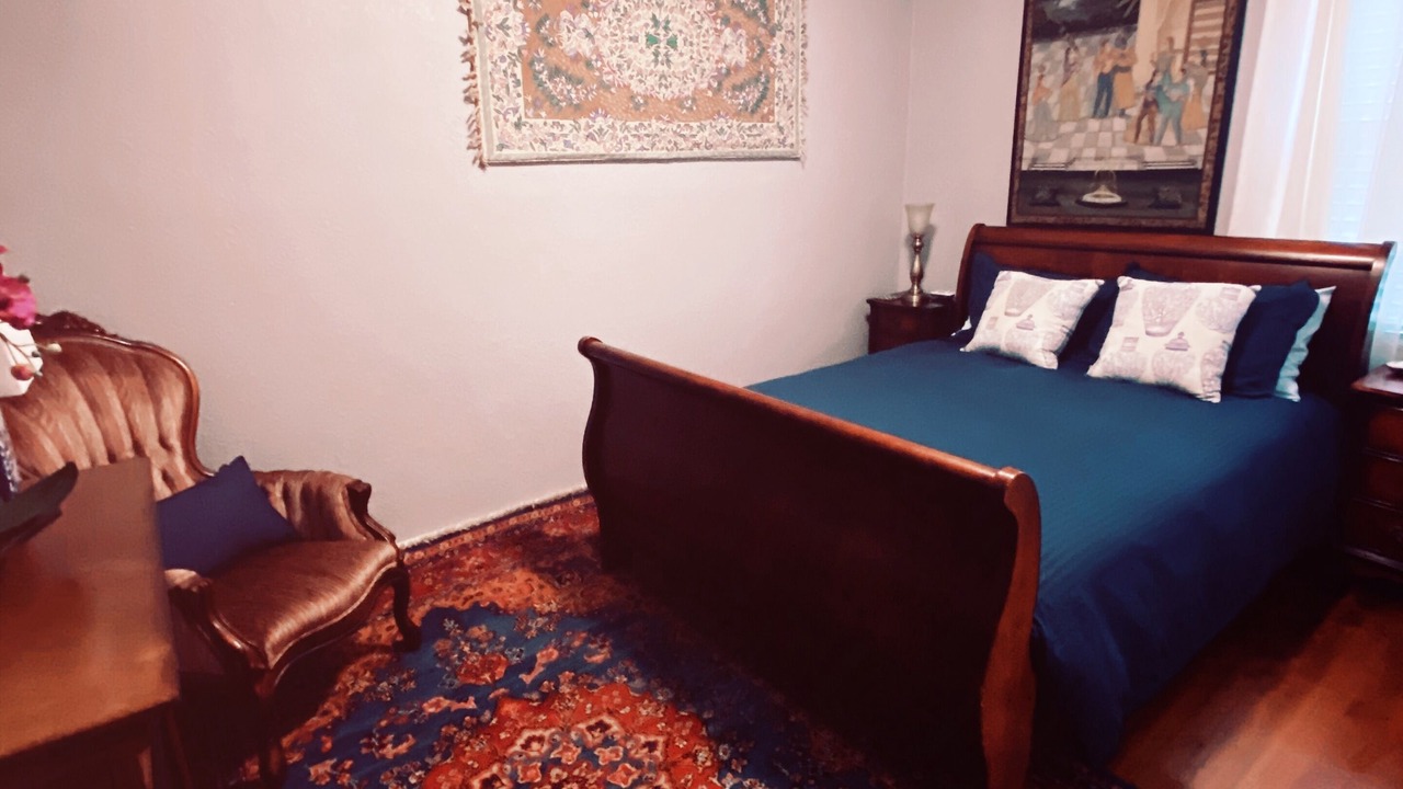 Photo of Bedroom in Claremont