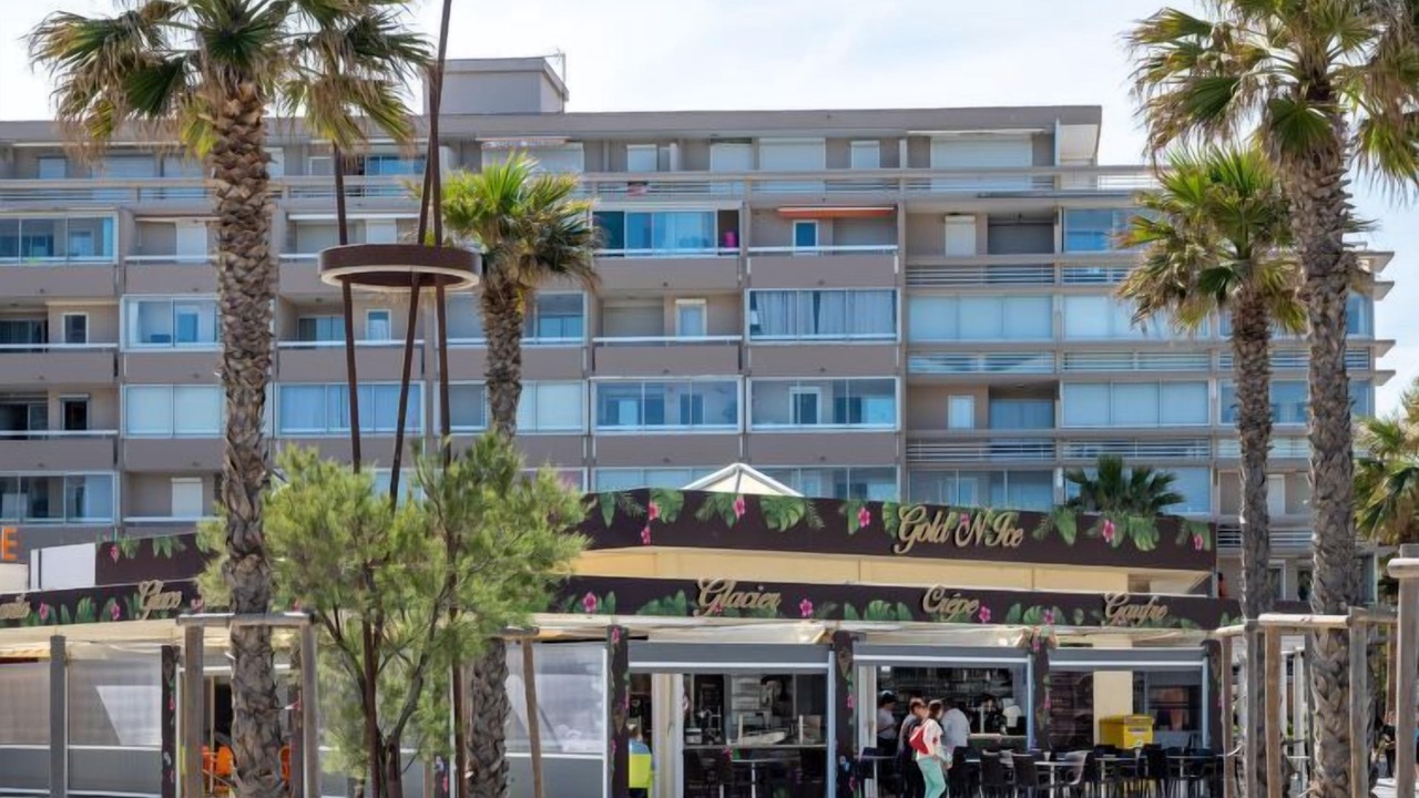 Photo of Others in La Cote Radieuse