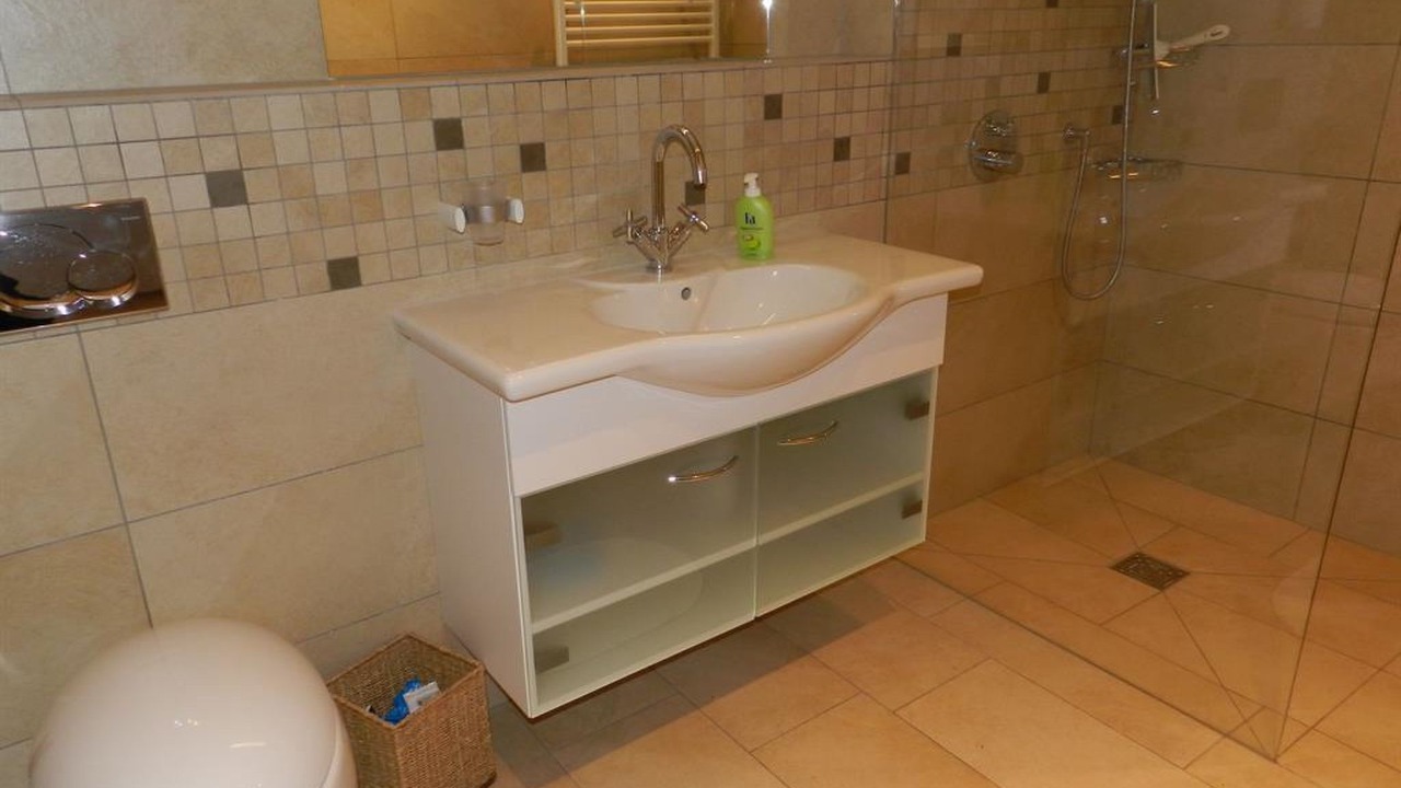 Photo of Bathroom in Zweisimmen
