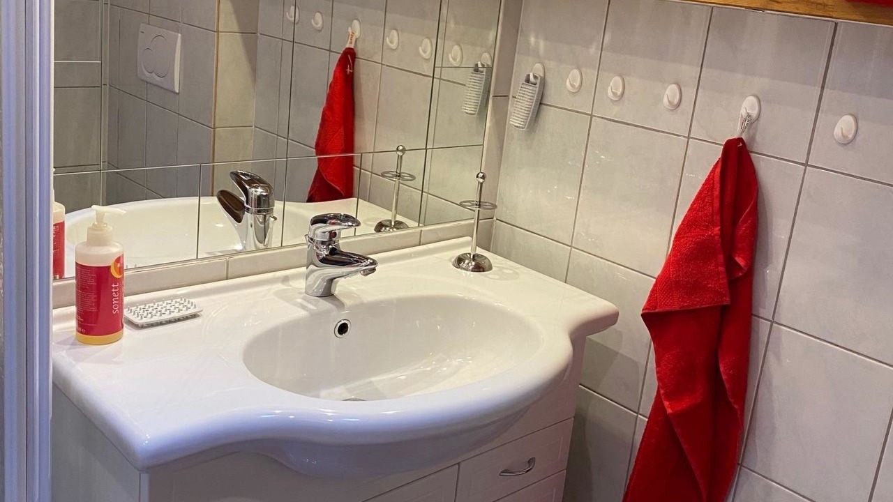 Photo of Bathroom in Saanen