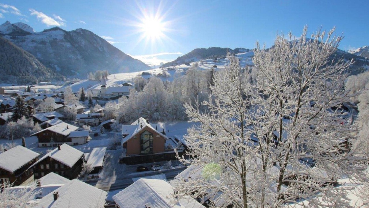 Photo of Others in Zweisimmen