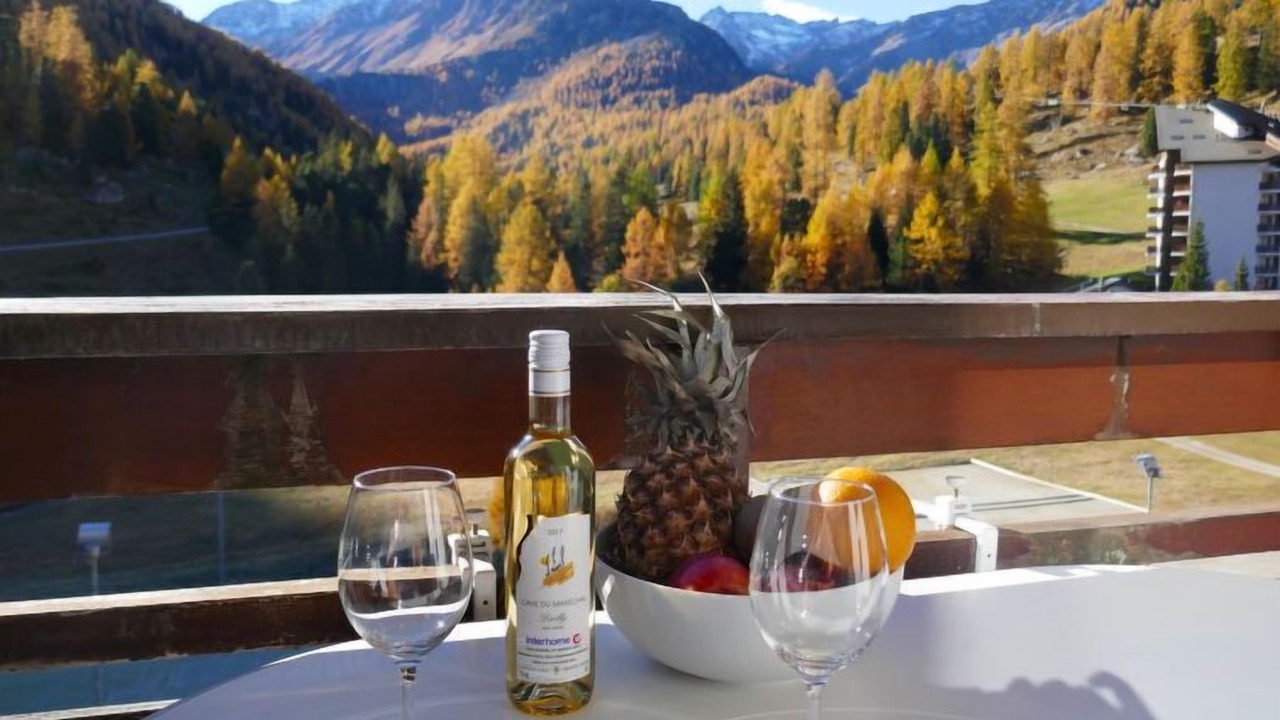 Photo of Others in Noveli