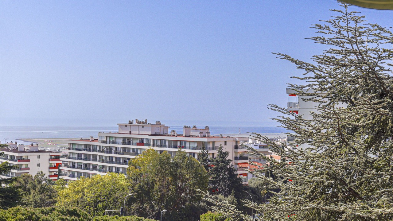 Photo of Others in Fabron