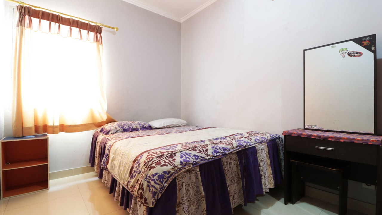 Photo of Bedroom in Chinatown