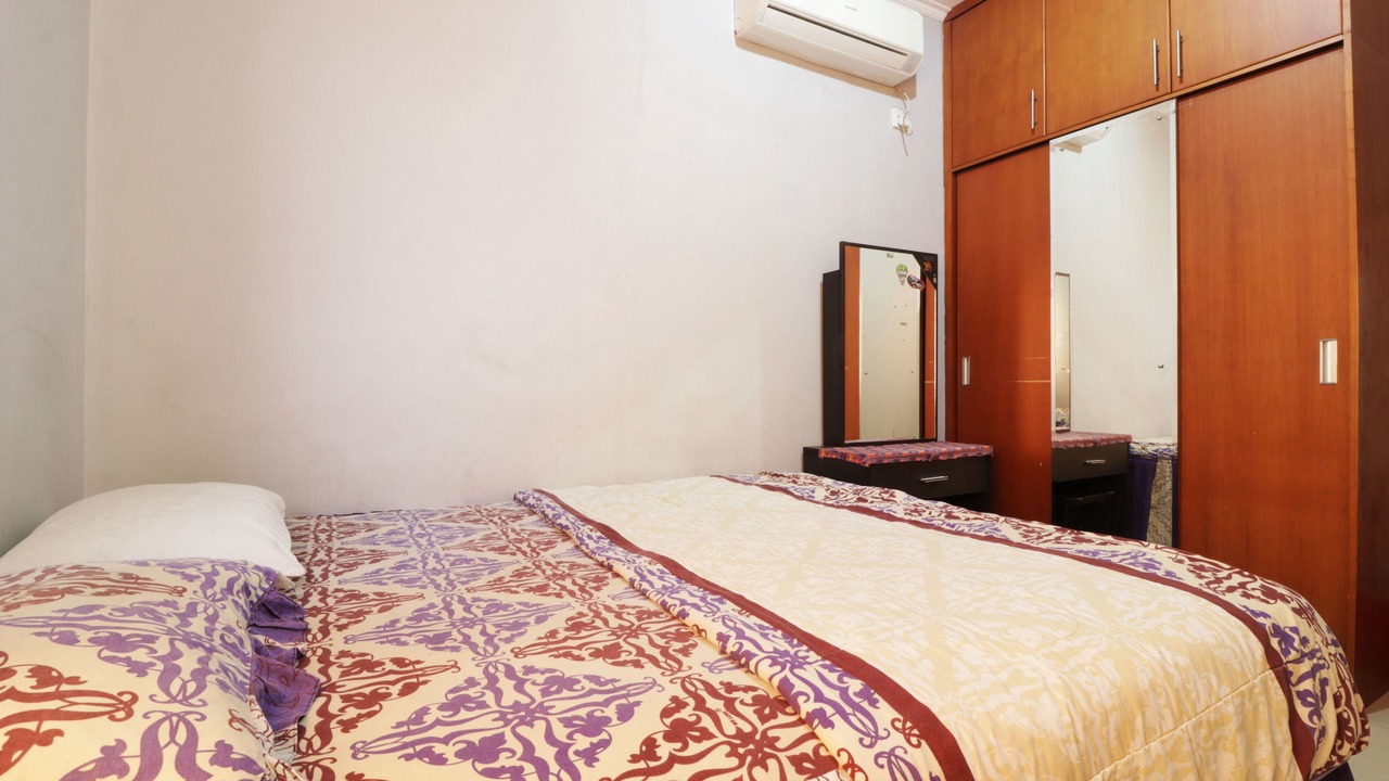Photo of Bedroom in Chinatown