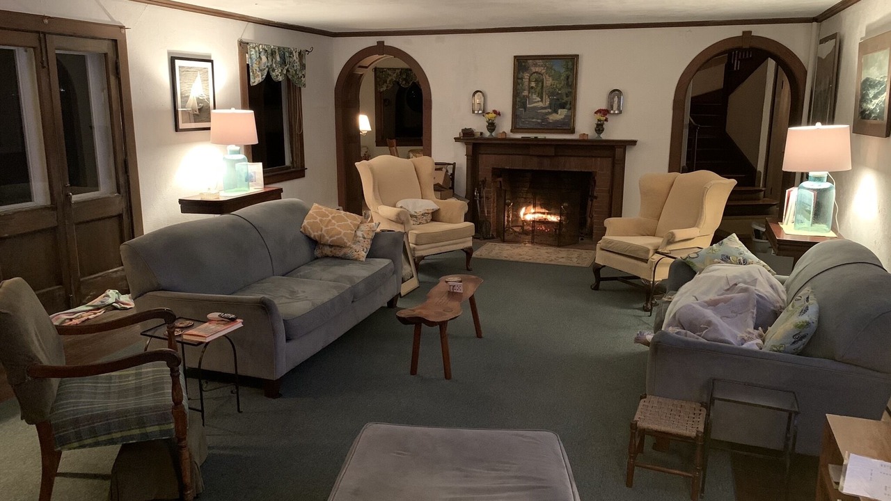 Photo of Livingroom in Little Compton