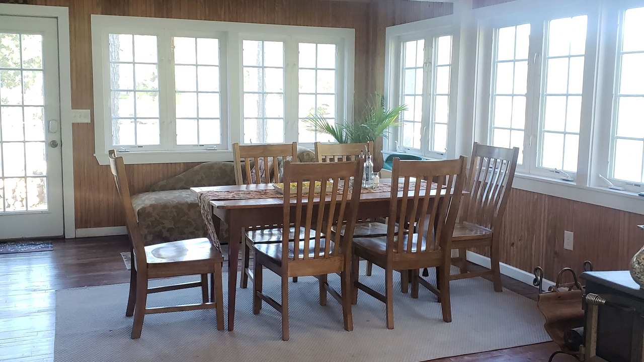 Photo of Others in Kinsale