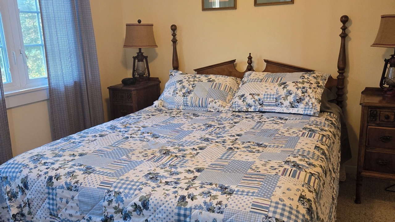 Photo of Bedroom in Kinsale