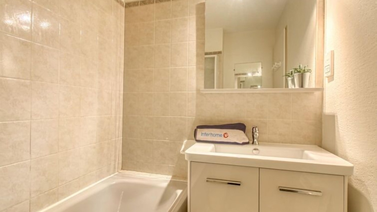 Photo of Bathroom in Frejus Plage