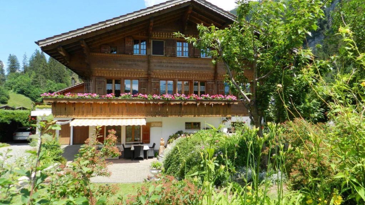 Photo of Others in Zweisimmen