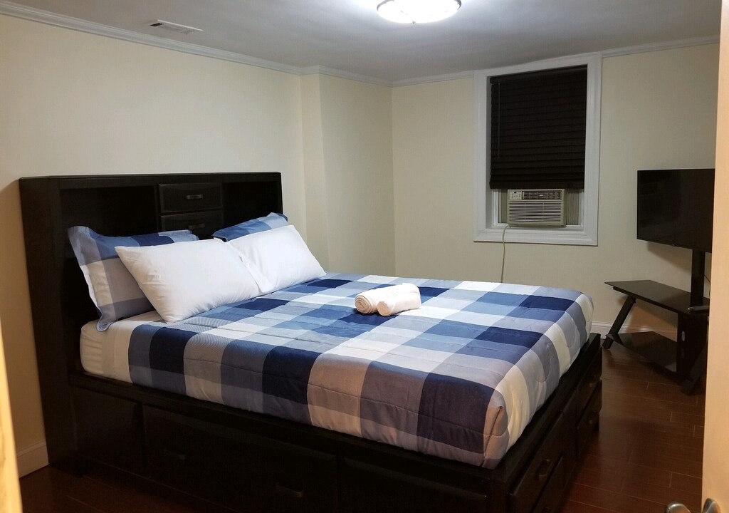 Photo of Bedroom in East Flatbush
