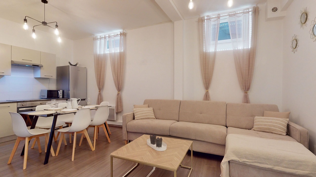 Photo of Livingroom in Poincare