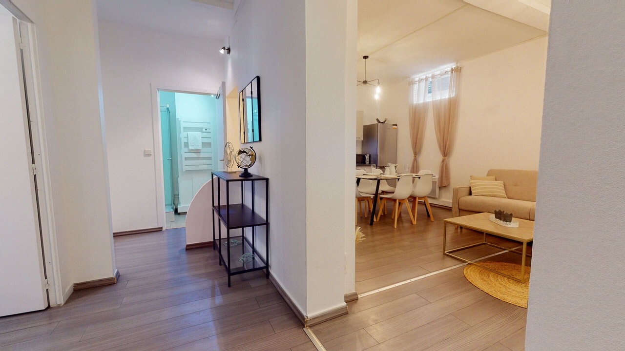 Photo of Livingroom in Poincare