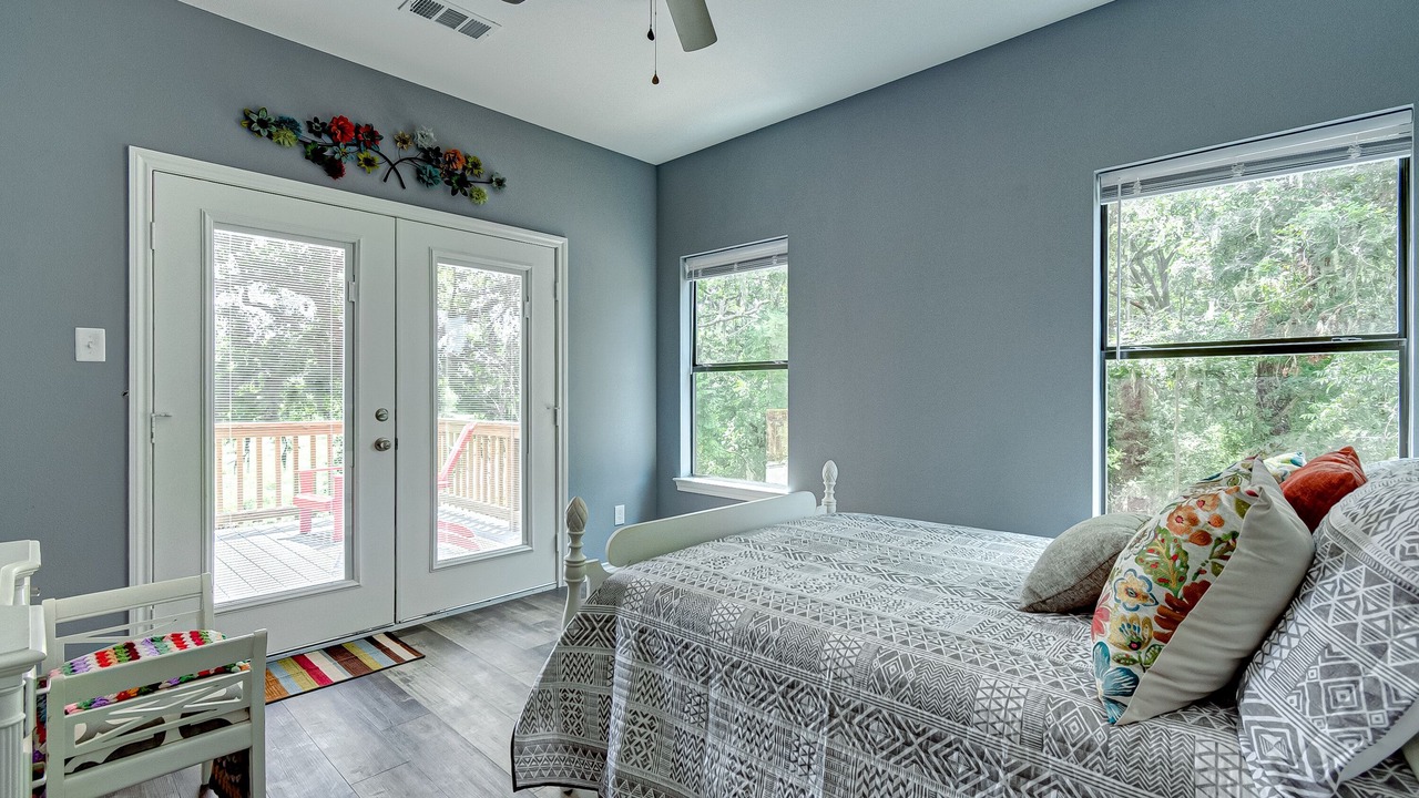 Photo of Bedroom in Texas Gulf Coast Region