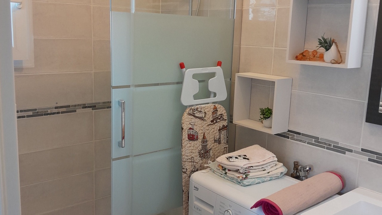 Photo of Bathroom in Balaruc-les-Bains
