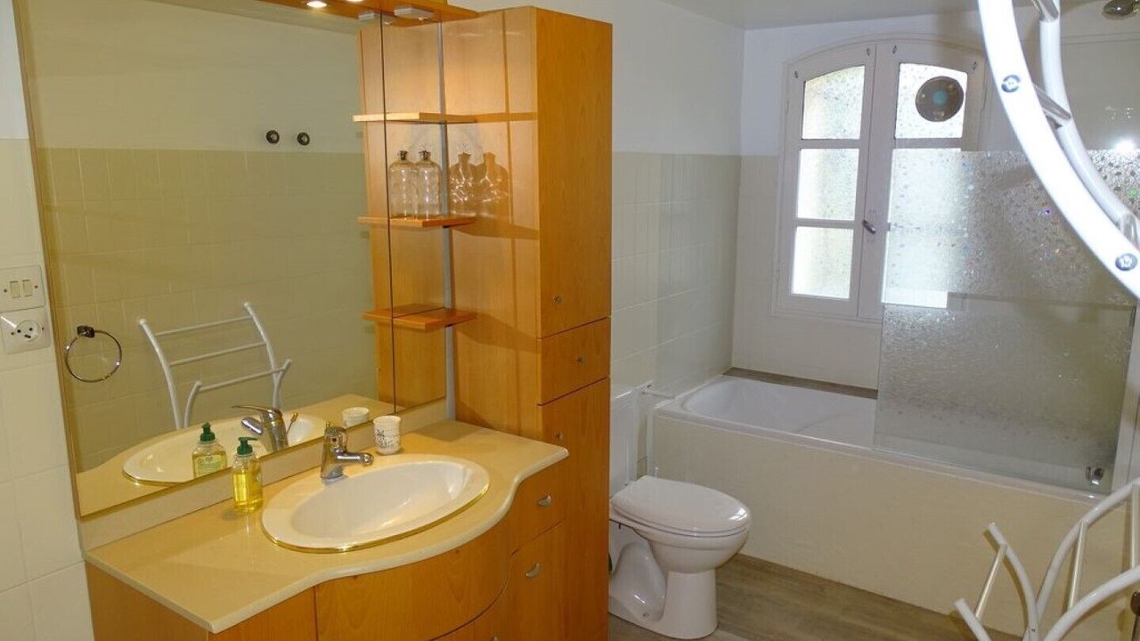 Photo of Bathroom in Montastruc