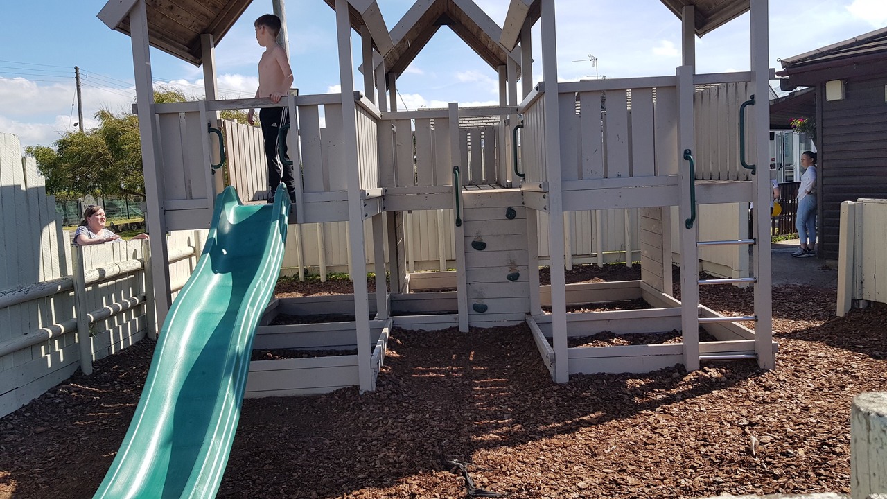 Photo of Others in Brean