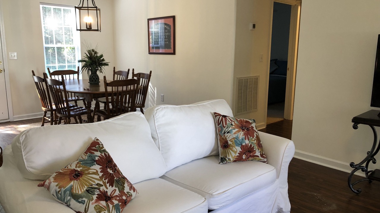 Photo of Livingroom in Central