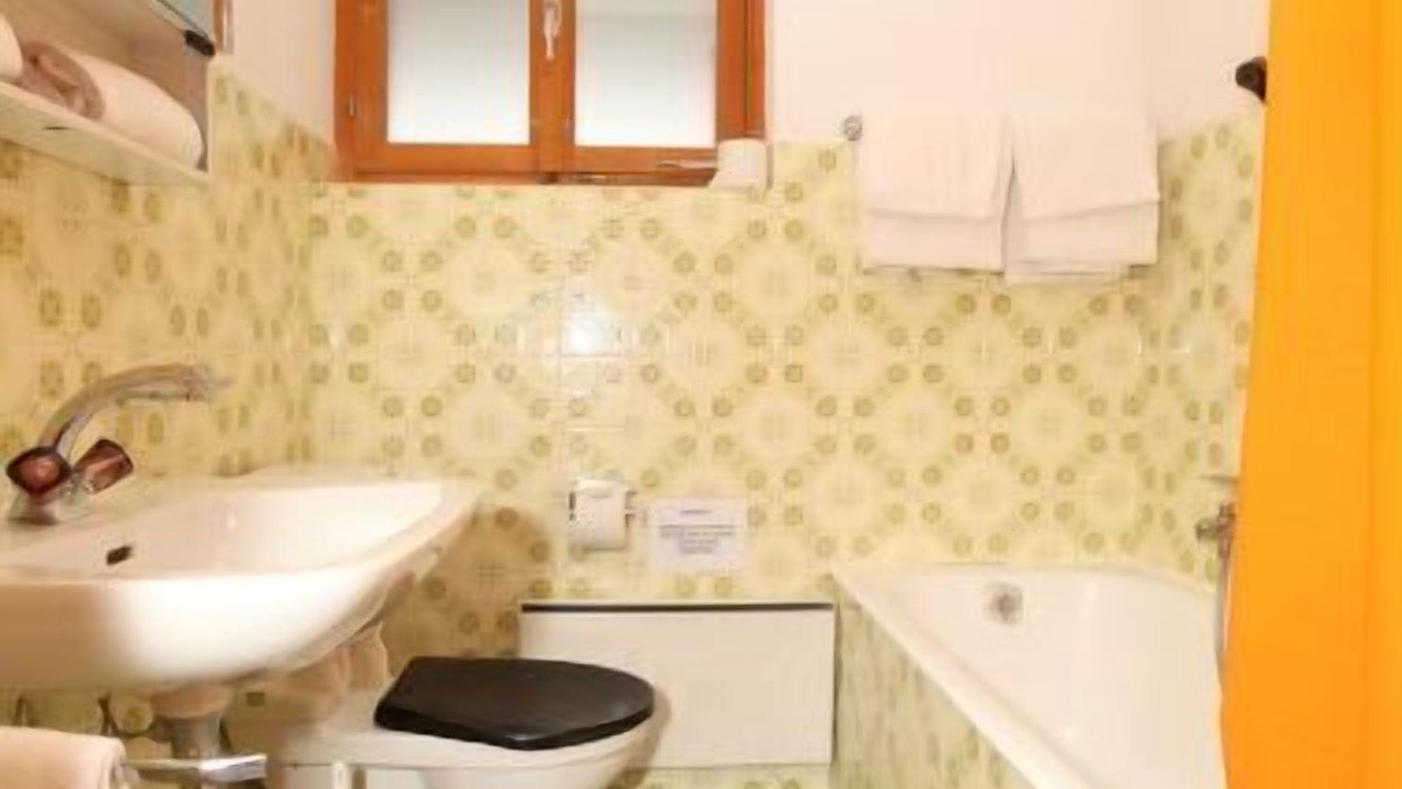 Photo of Bathroom in Chamoson