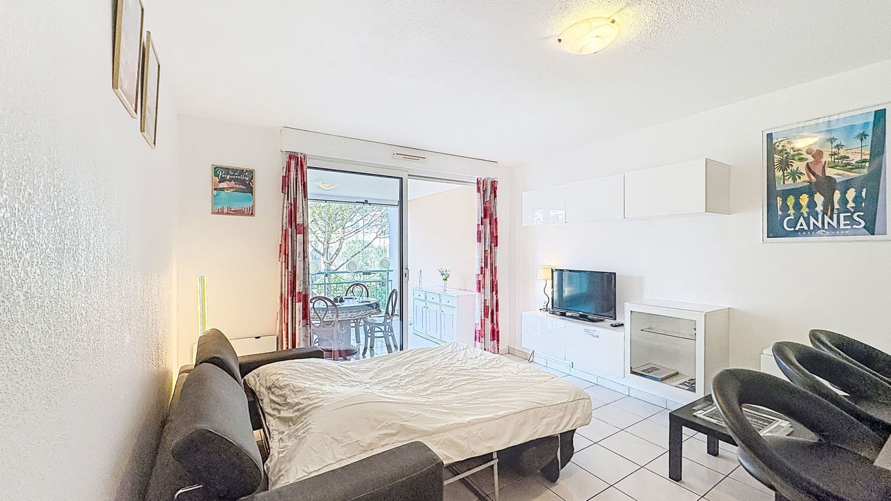 Photo of Livingroom in Saint-Aygulf