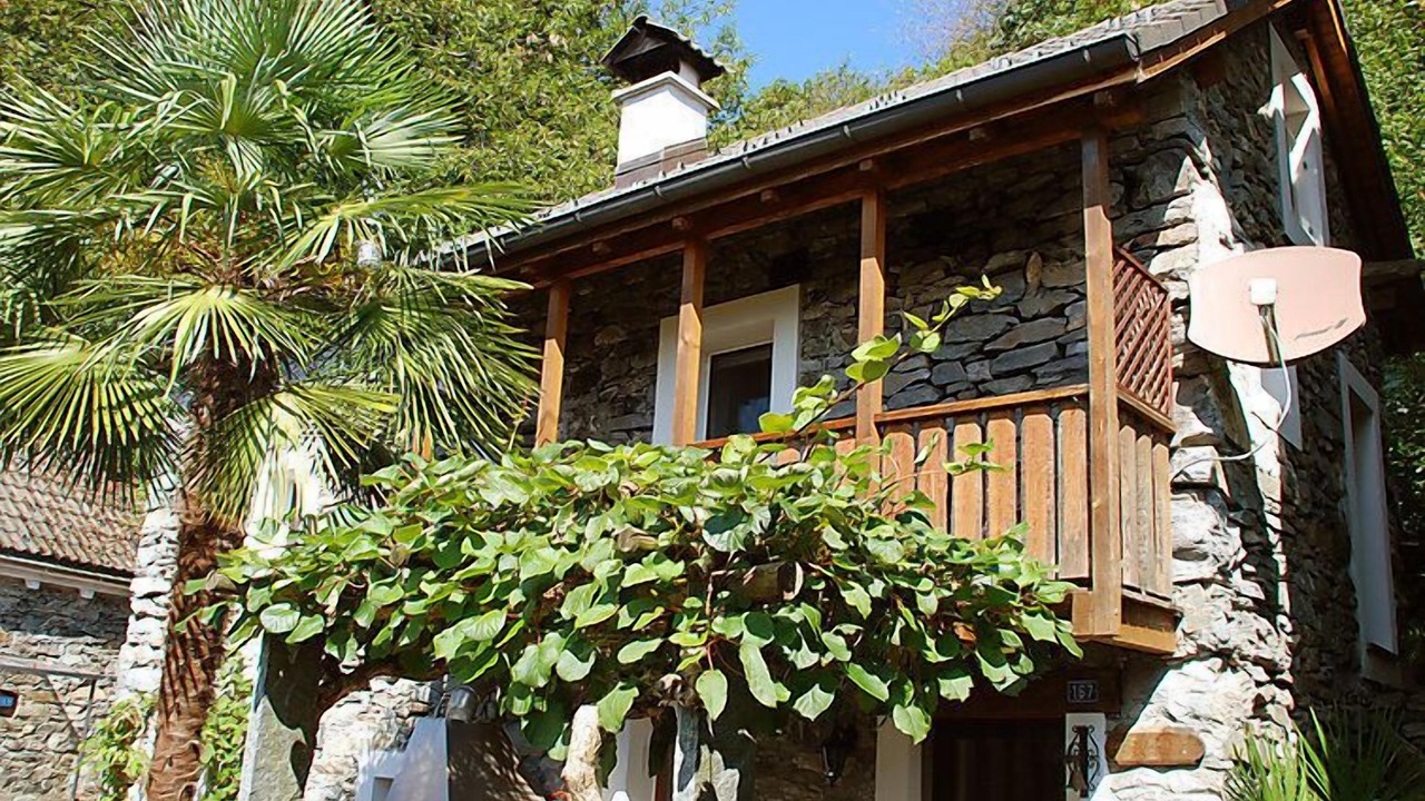 Photo of Outdoor in Agarone