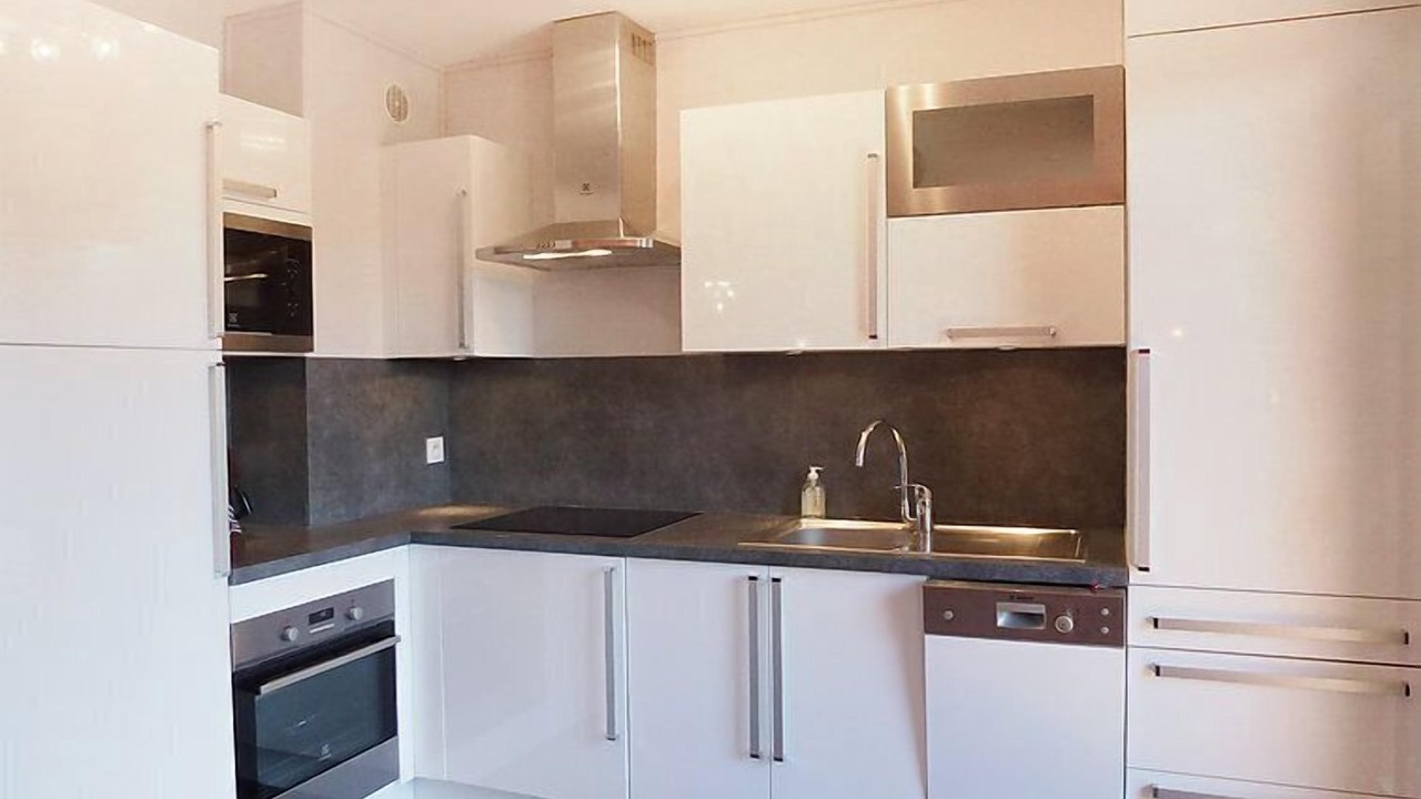 Photo of Bedroom in Deauville City Centre