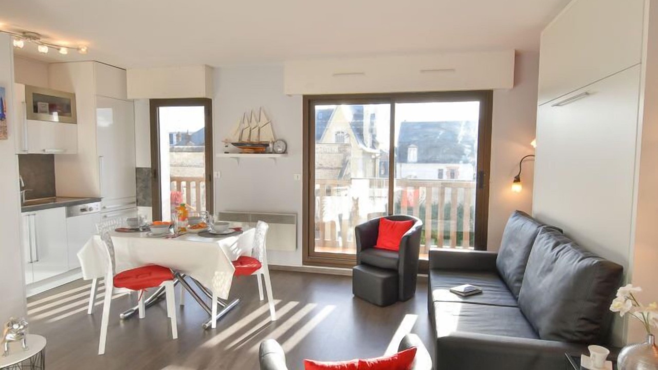 Photo of Livingroom in Deauville City Centre
