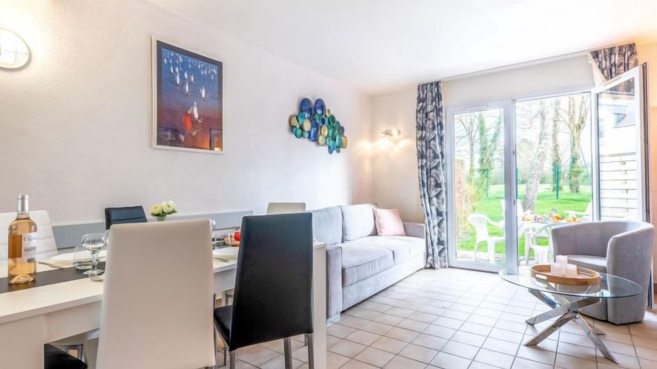 Photo of Livingroom in Ploemel