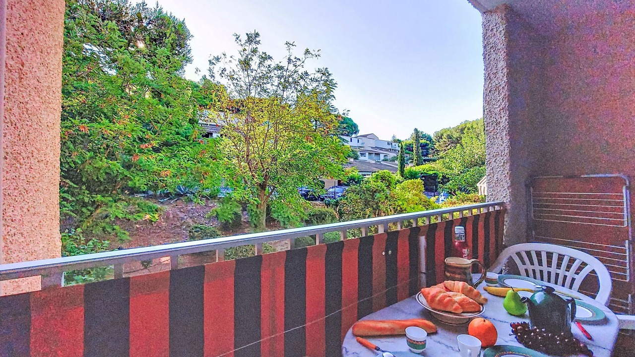 Photo of Others in La Madrague