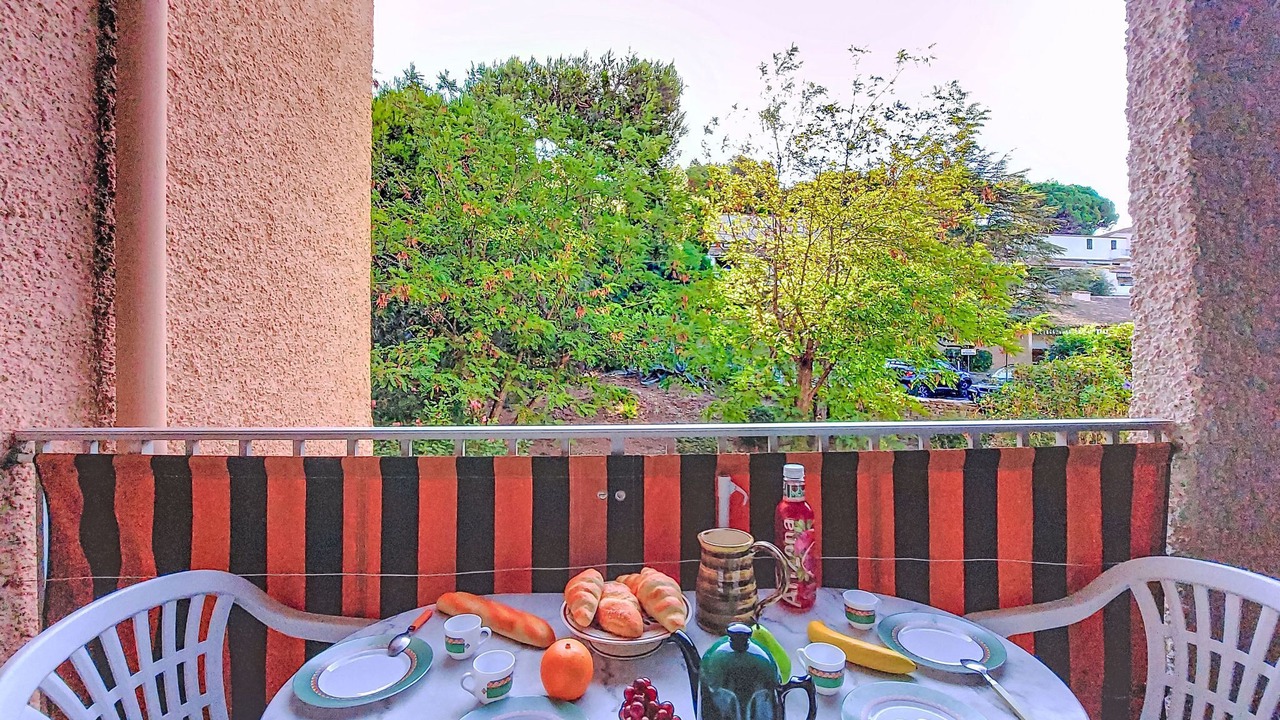 Photo of Bedroom in La Madrague