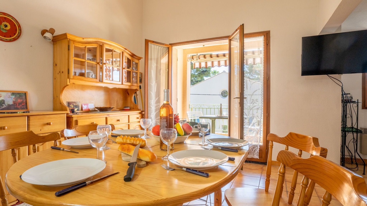 Photo of Bedroom in Les Lecques