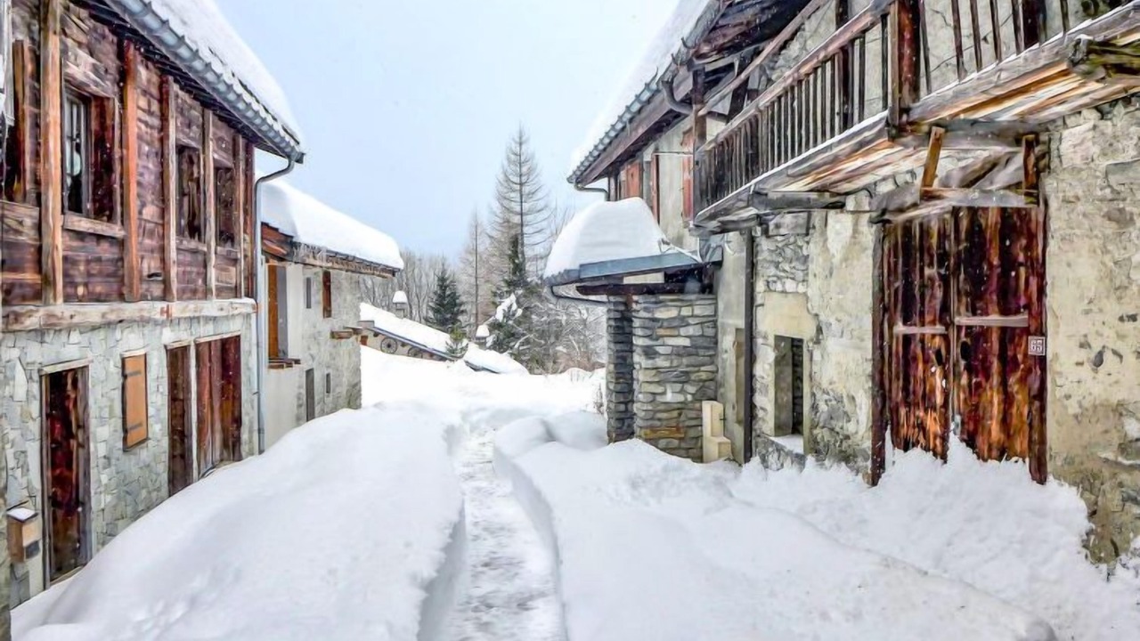 Photo of Others in Le Tour