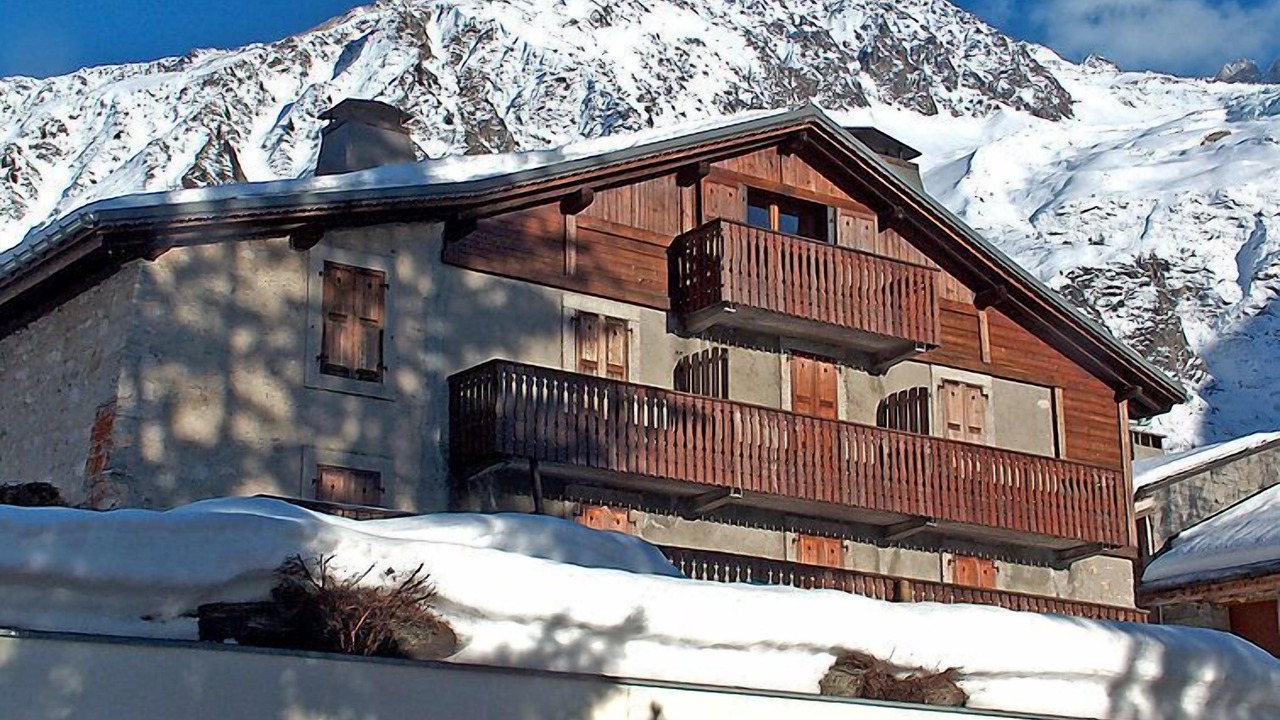 Photo of Others in Le Tour