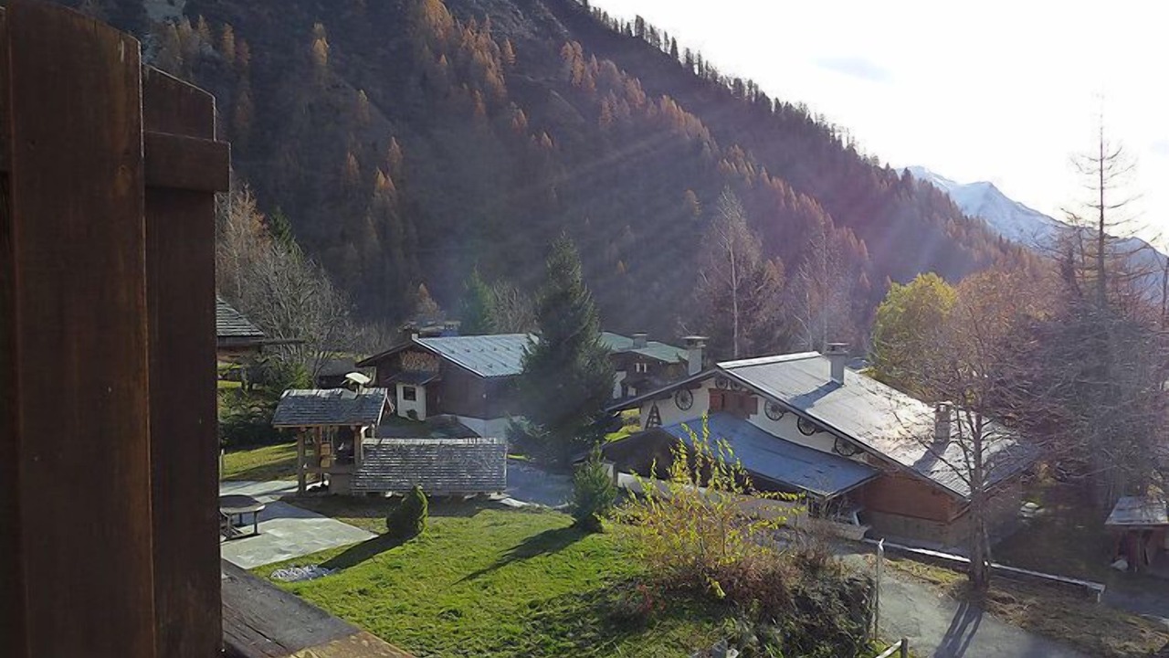 Photo of Others in Le Tour