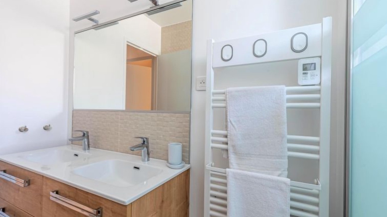 Photo of Bathroom in Le Barcares