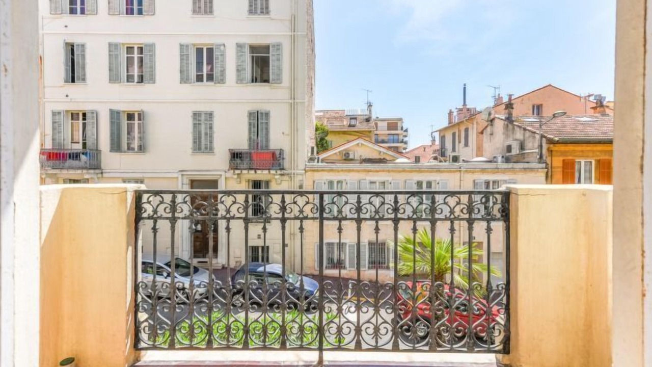 Photo of Others in Prado - Republique