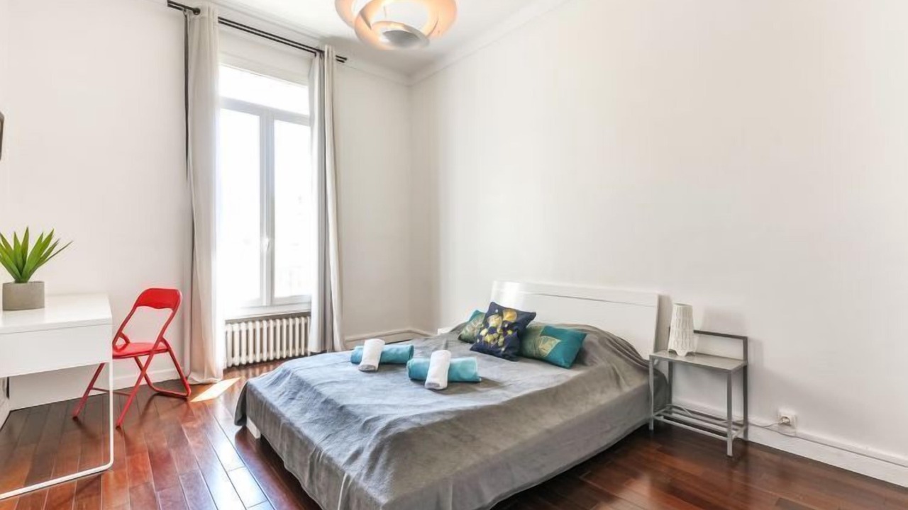 Photo of Others in Prado - Republique