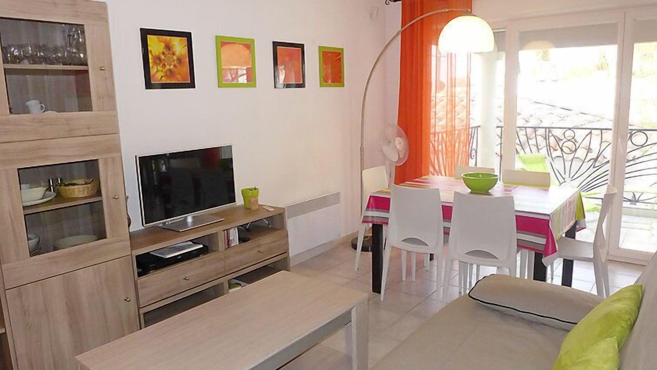 Photo of Livingroom in Saint-Cyr-sur-Mer